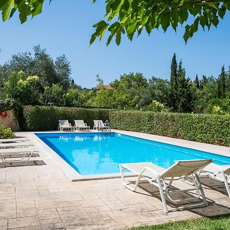 Villa Nefeli With Private Pool By Konnect Дассия Экстерьер фото